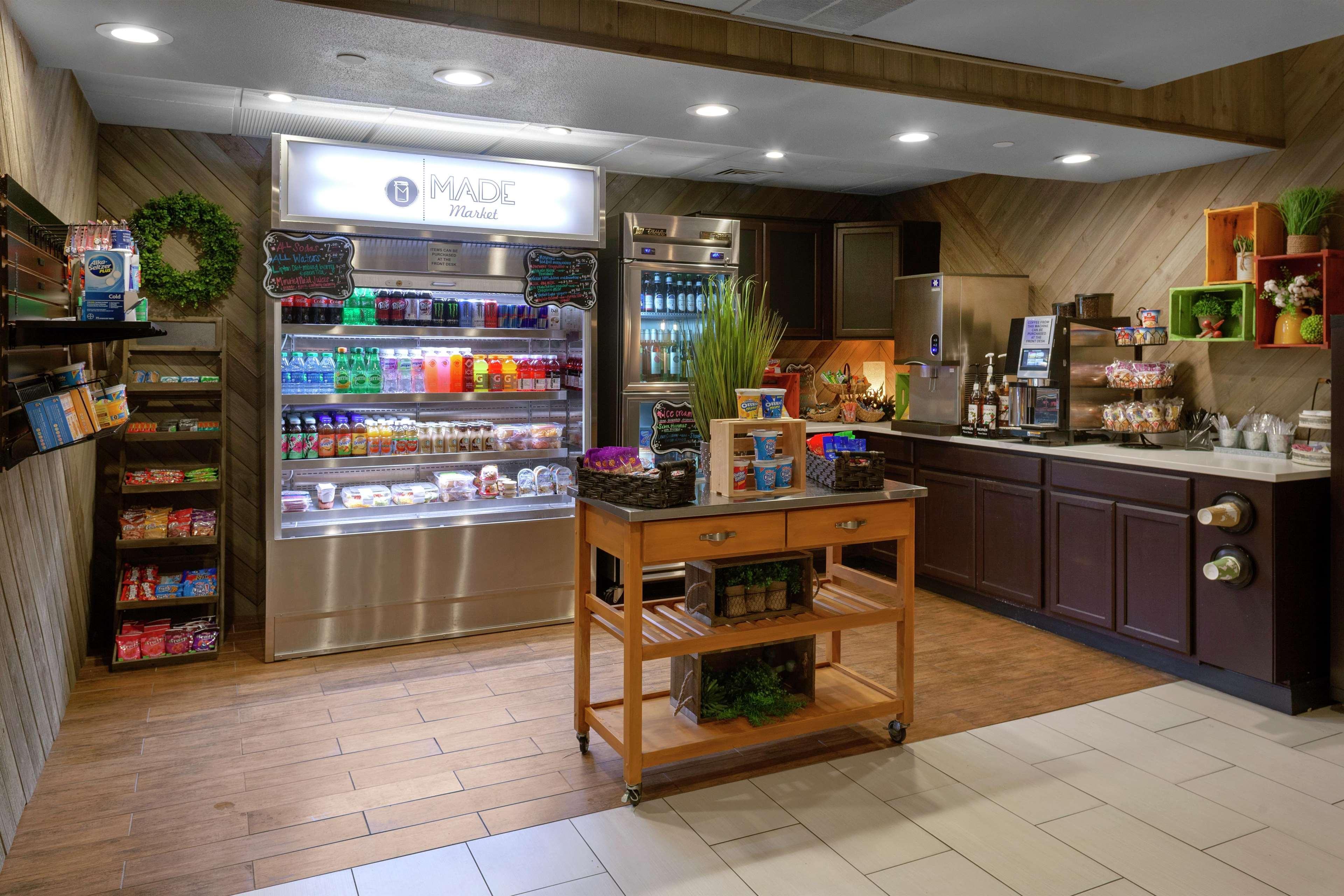 Doubletree Suites By Hilton Dayton/Miamisburg Esterno foto