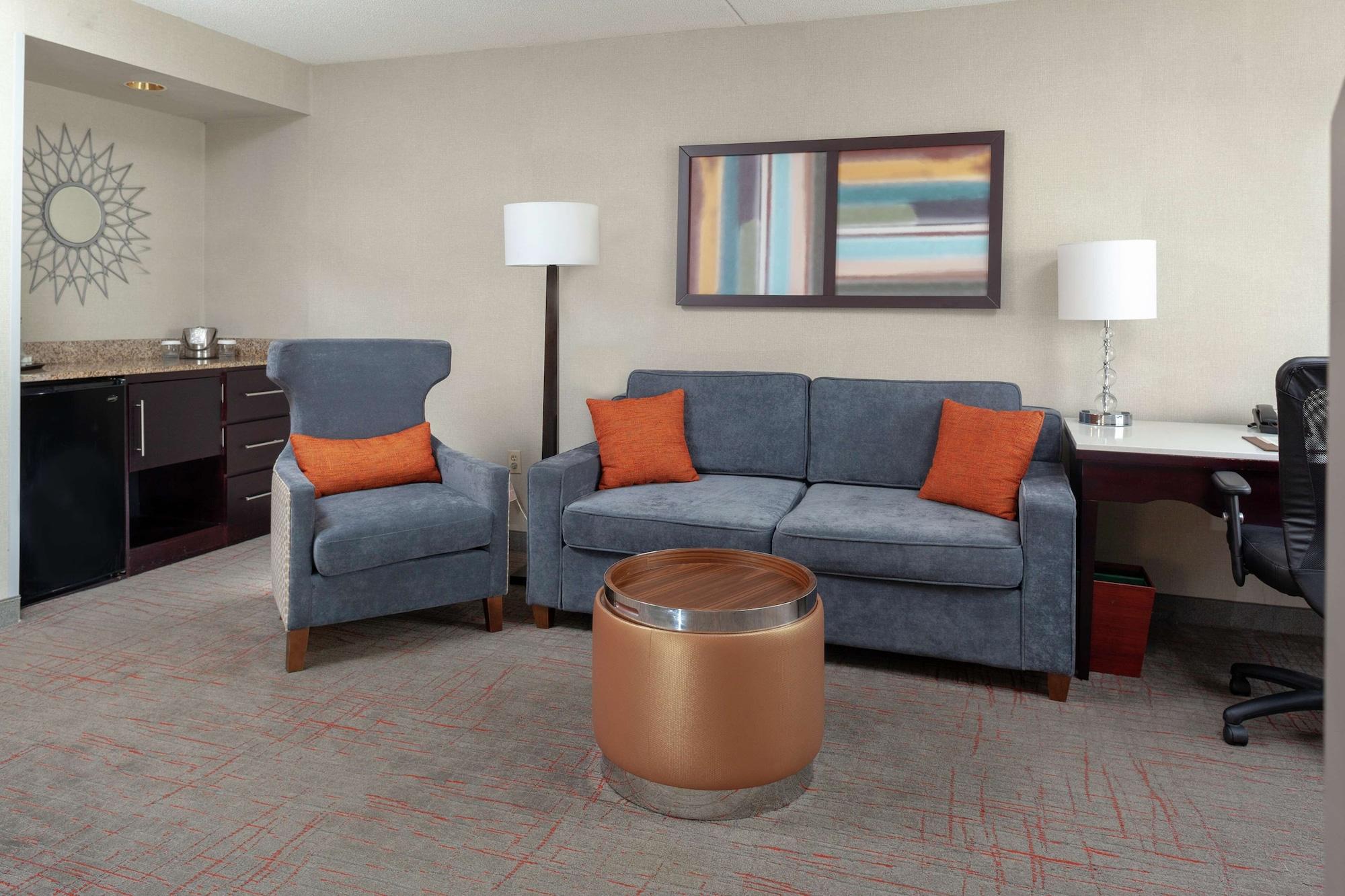 Doubletree Suites By Hilton Dayton/Miamisburg Esterno foto