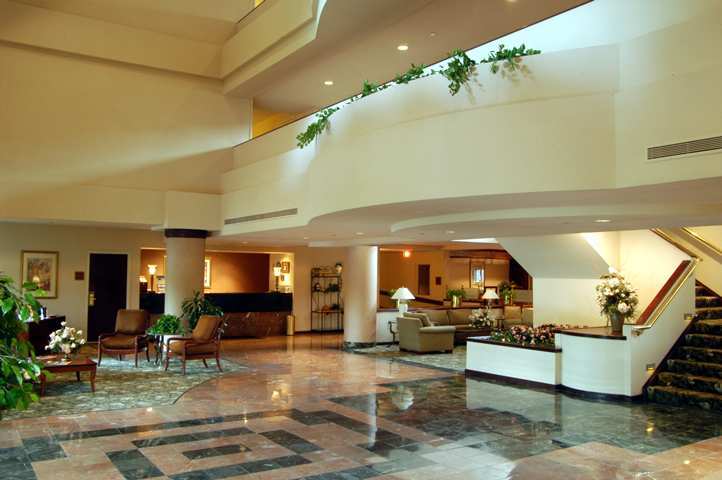 Doubletree Suites By Hilton Dayton/Miamisburg Esterno foto